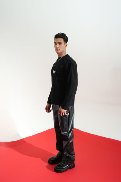 Nexus Printed Oversized Black Sweatshirt Main Character