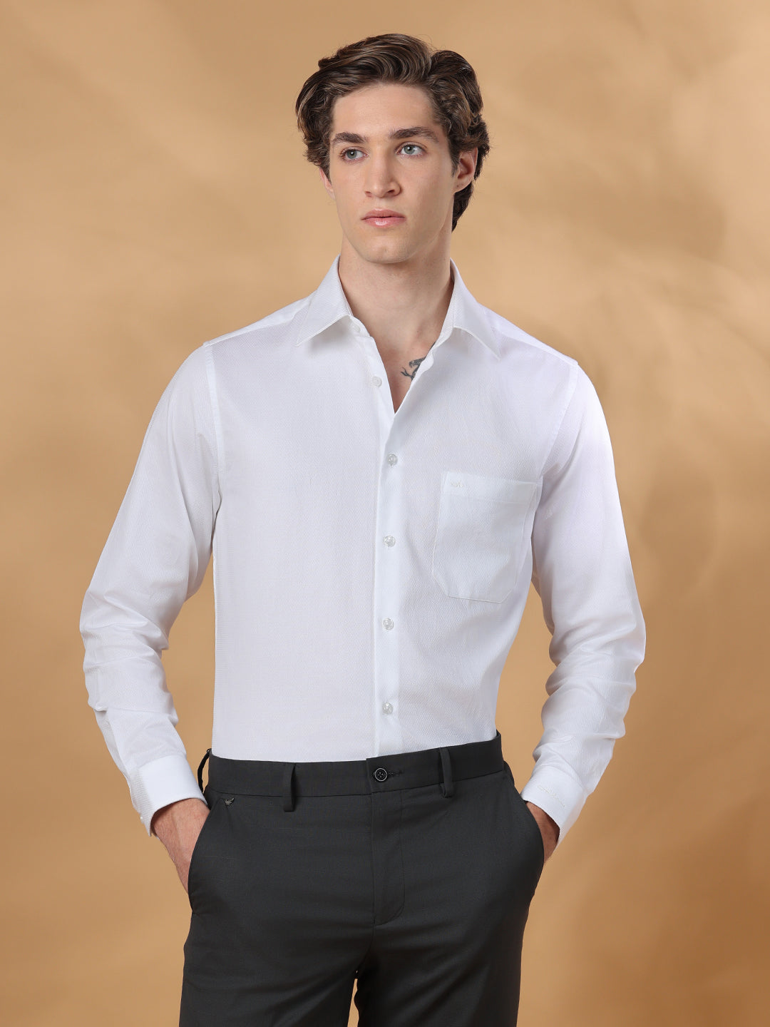 White Regular Fit Formal Cotton shirt for men (ISANO)