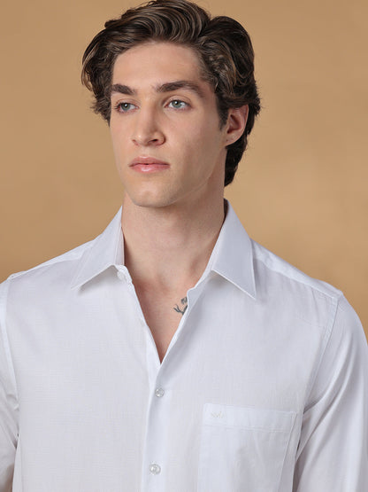 White Regular Fit Formal Cotton shirt for men (ISANO)