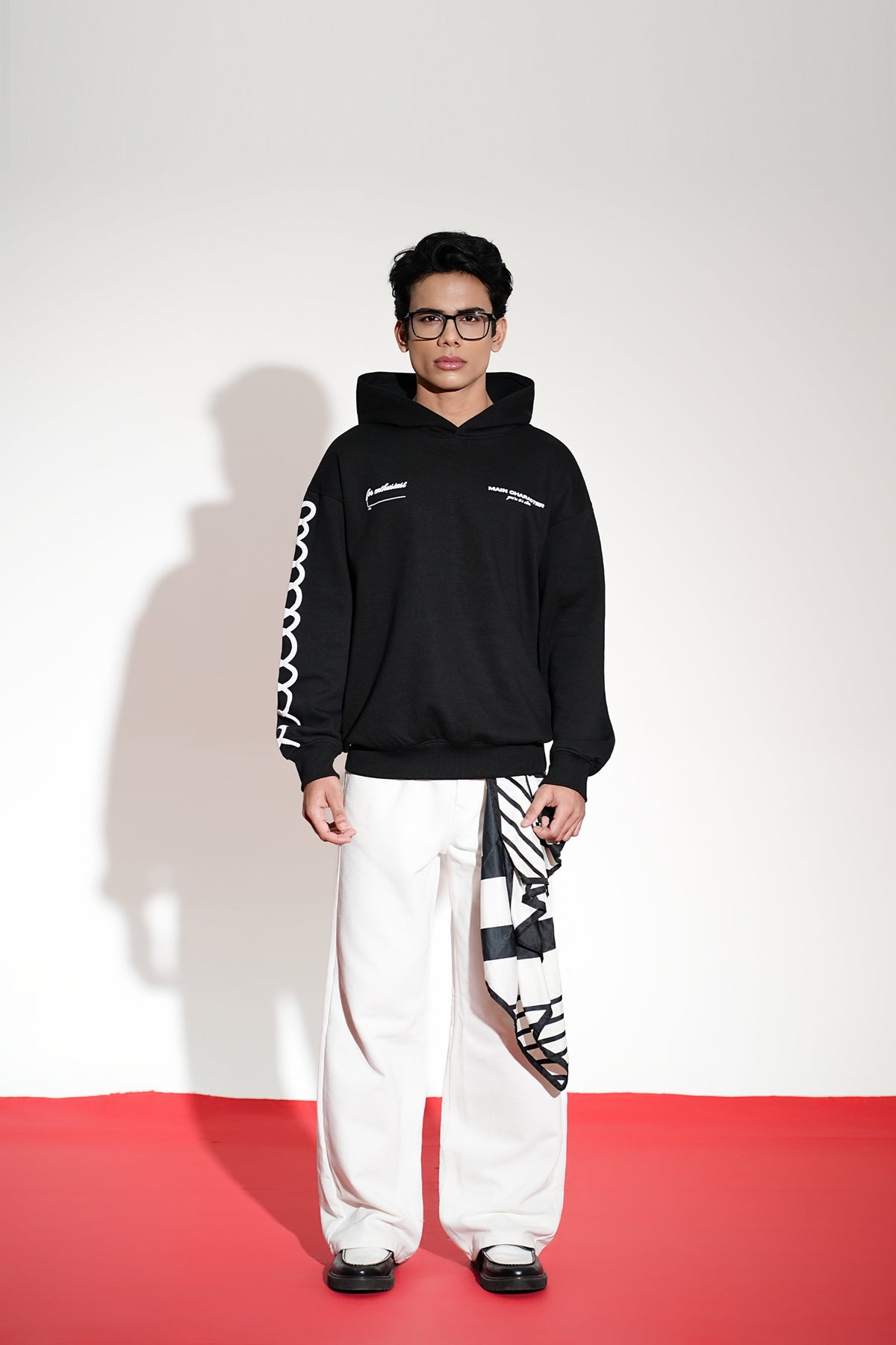 Core Printed Oversized Black Hoodie Main Character