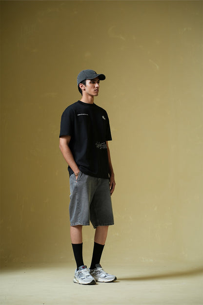 Laugh Now Printed Black Oversized T-Shirt Main Character