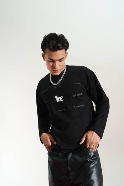 Nexus Printed Oversized Black Sweatshirt Main Character