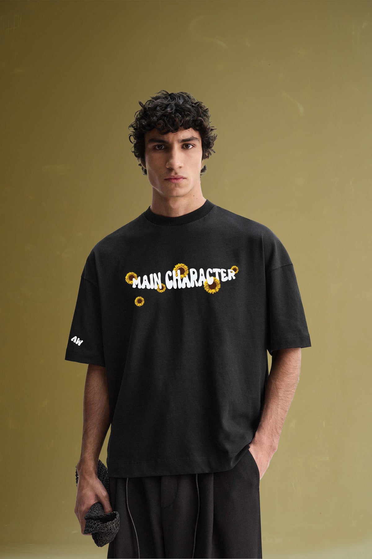 Houdini Printed Black Oversized T-Shirt Main Character