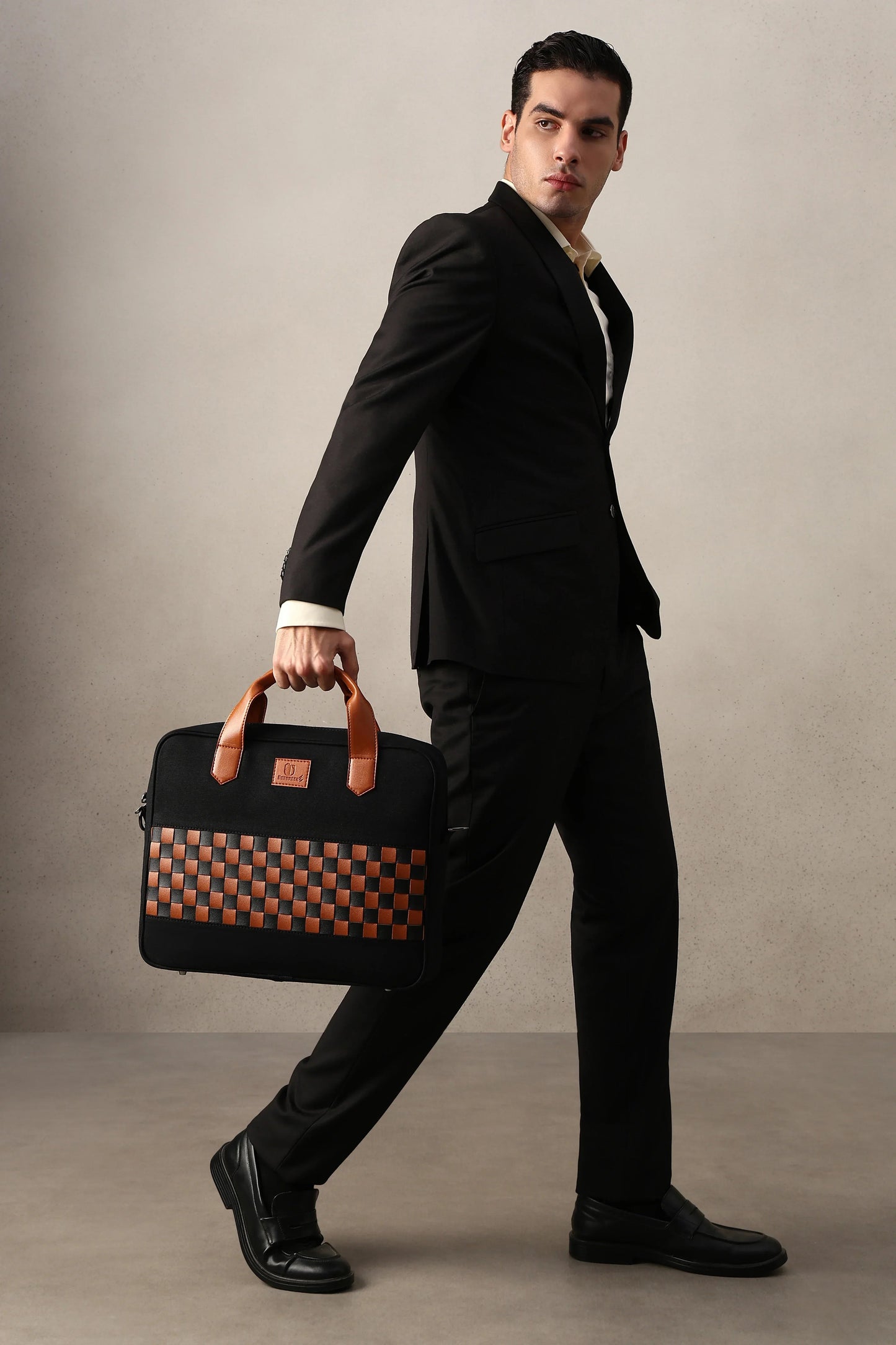 Zen Centre - Ebony Ember | Laptop Bag / Messenger Bag