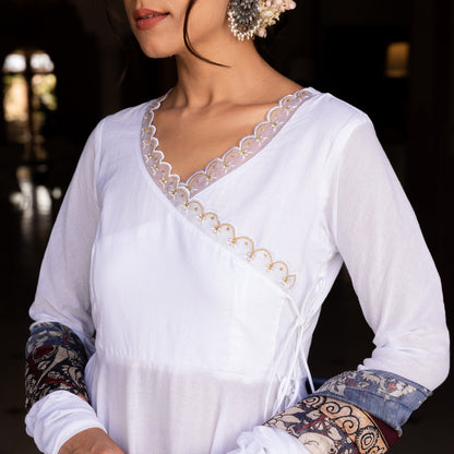 Shvetah Kalamkari Suit