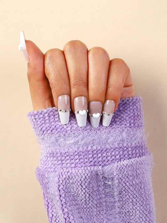 The French CÃ¥â€œUr Press-On Nails - Daisy White