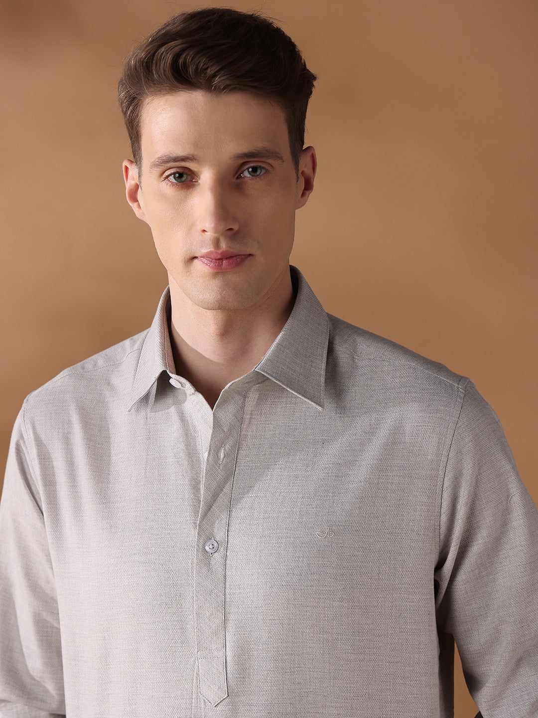 Grey Regular Fit Solid Casual Shirt for Men (CAVOR)
