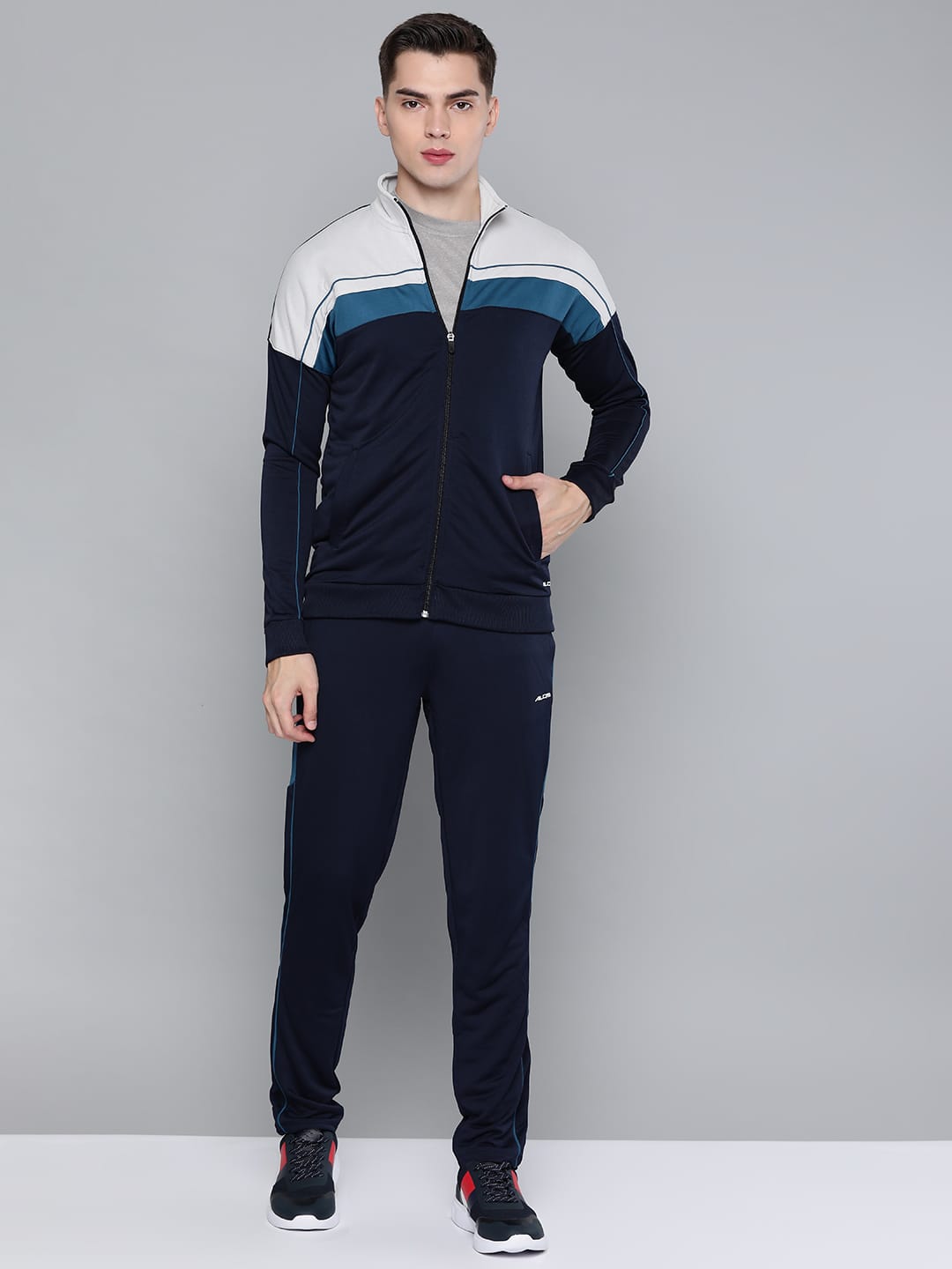 Alcis Men Navy Blue  White Colourblocked Track Suit