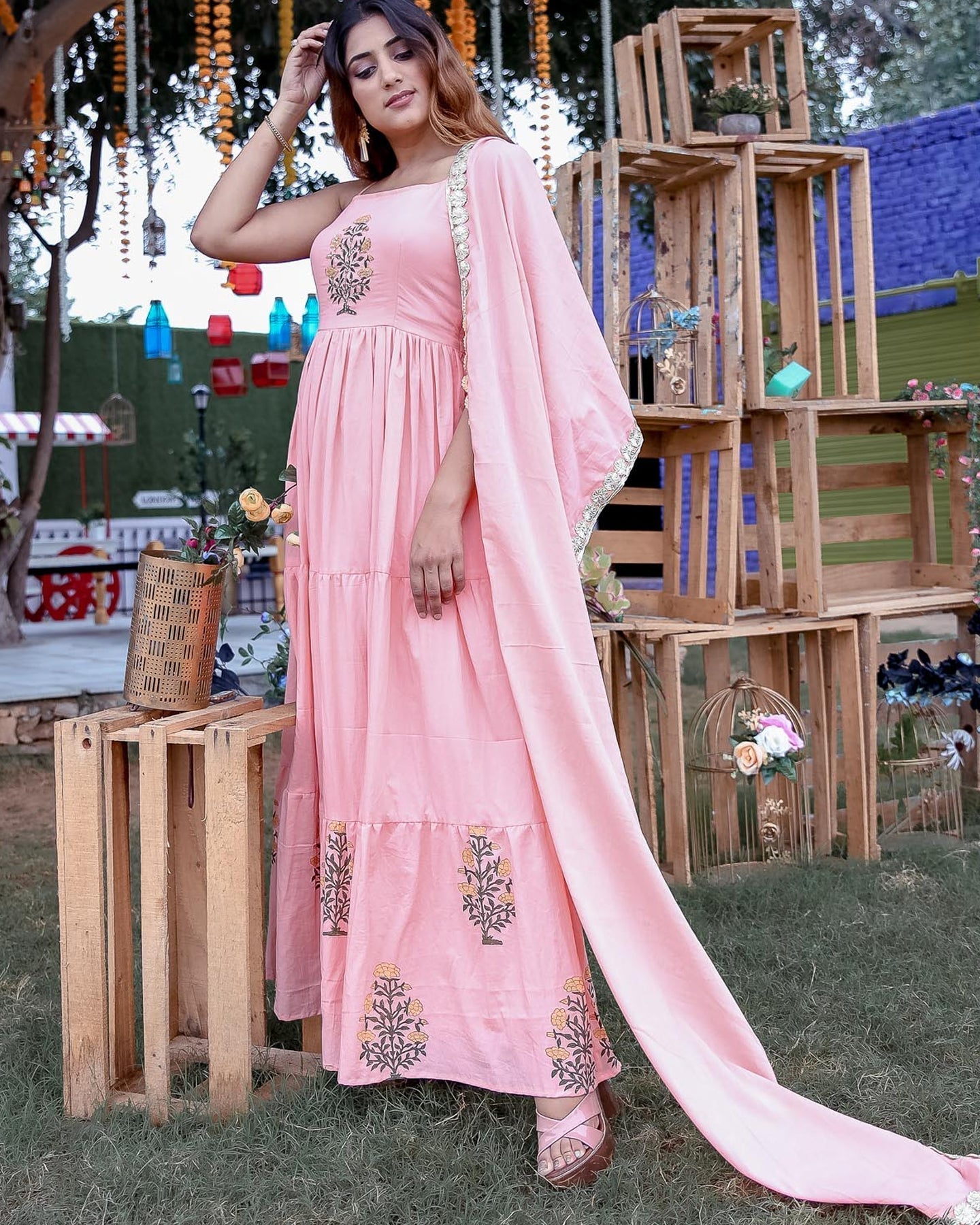 Peach Tier With Dupatta
