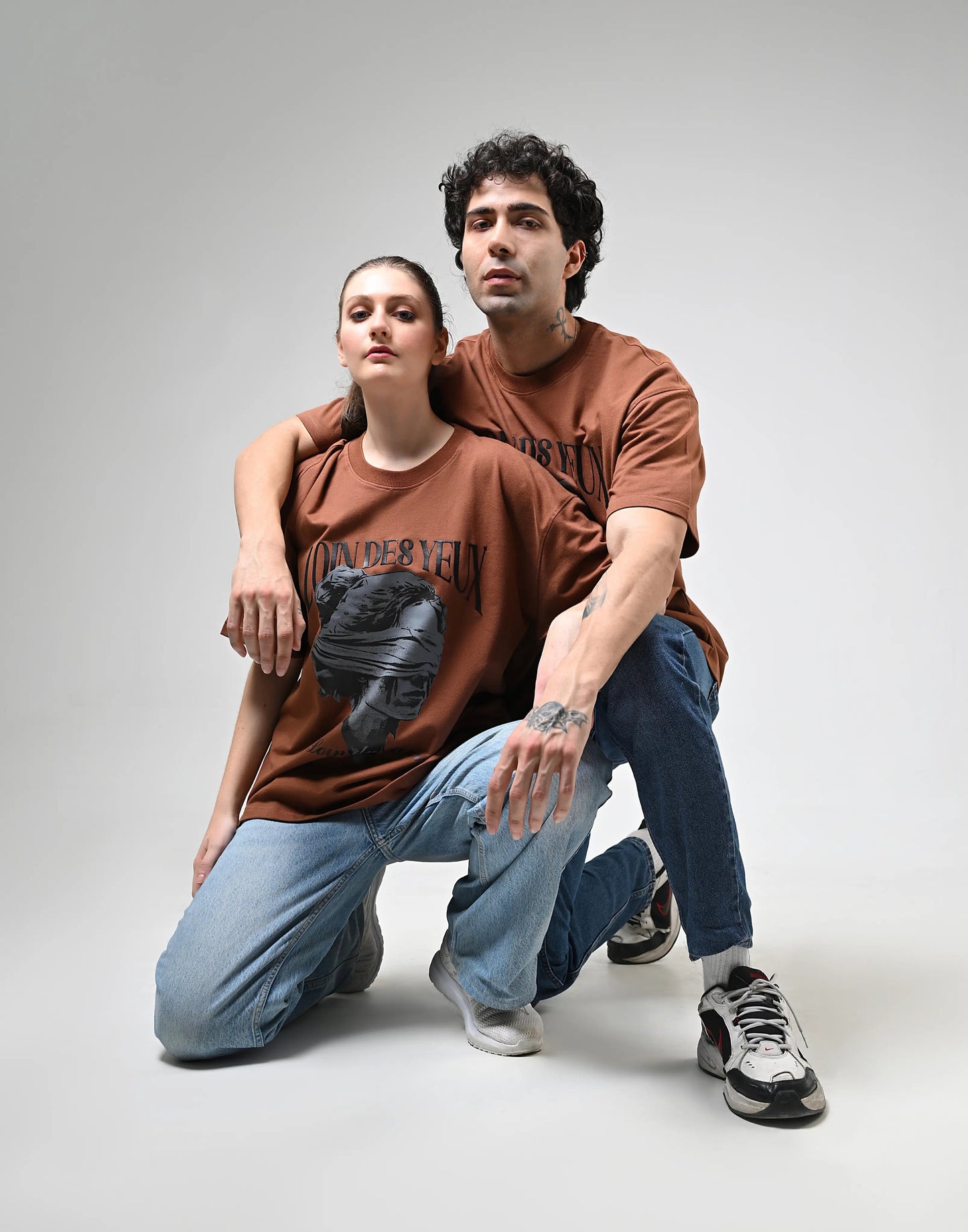 Loin des Yeux, Loin du Cœur Printed Brown T-Shirt Boozee