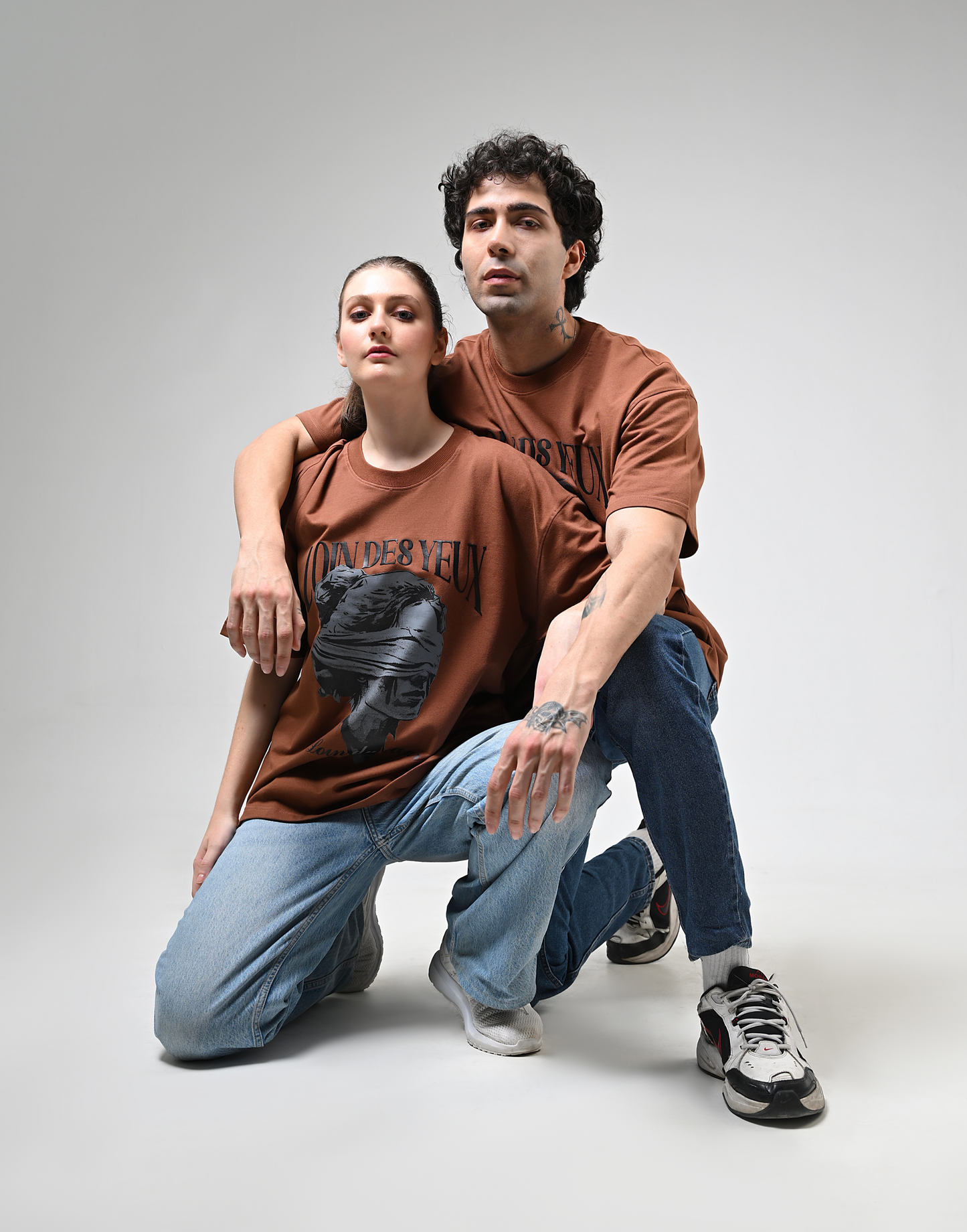 Loin des Yeux, Loin du Cœur Printed Brown T-Shirt