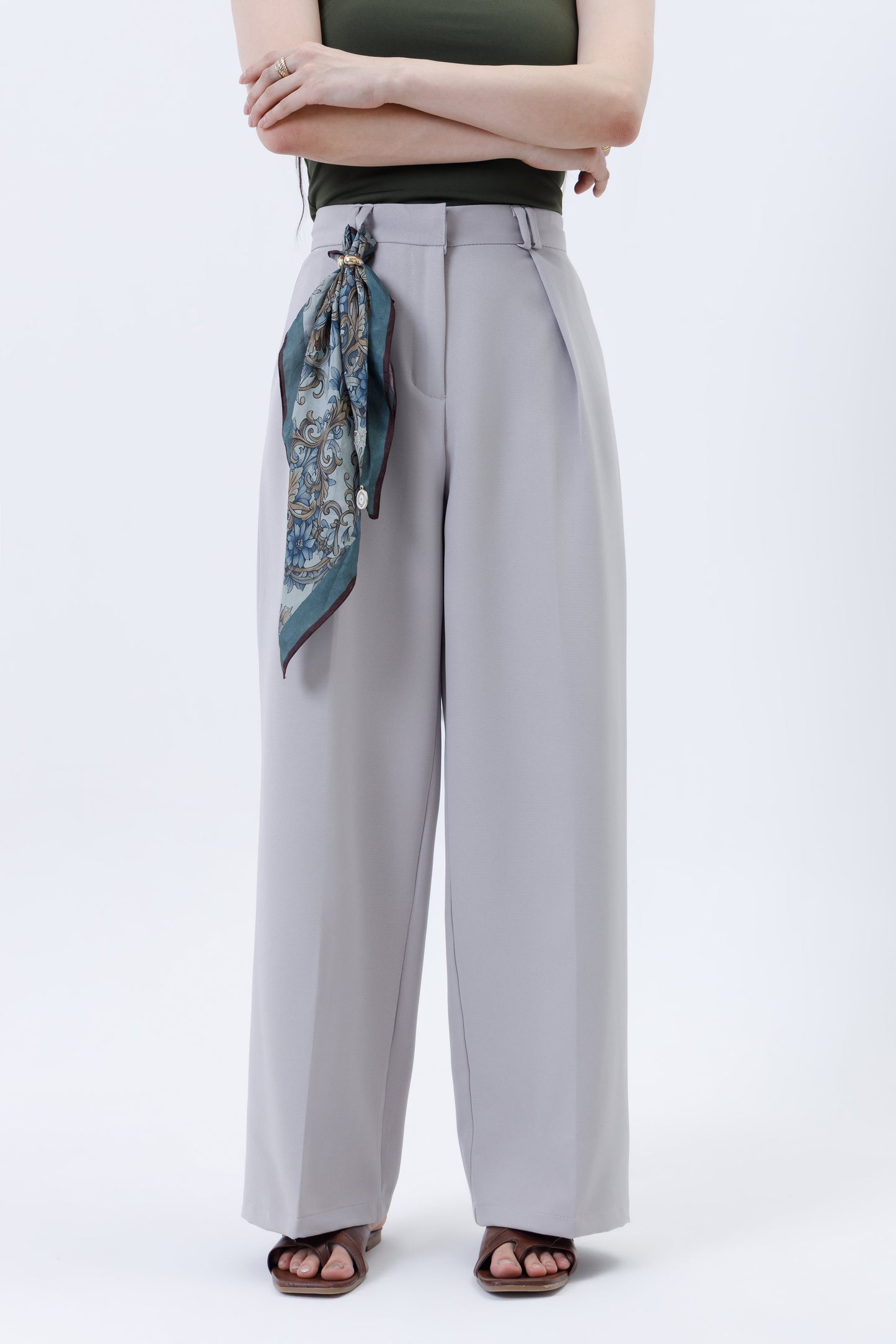 Pleated Parallel Trousers