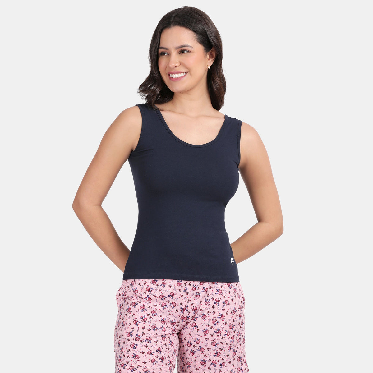 Envie Regular Fit U-Neck Short Length Tank Top