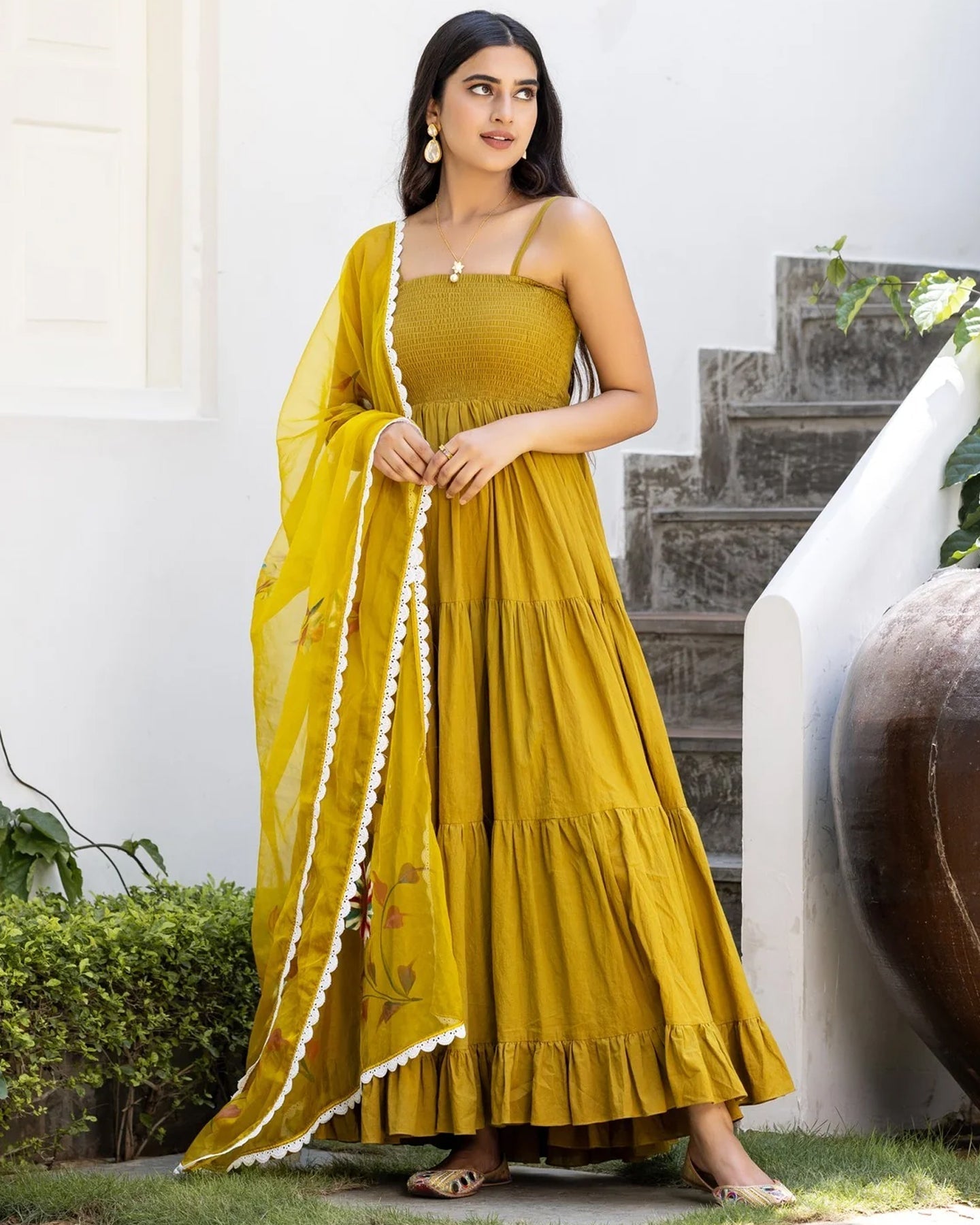 Gauri Suit Set