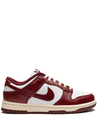 Nike Dunk Low "Team Red"