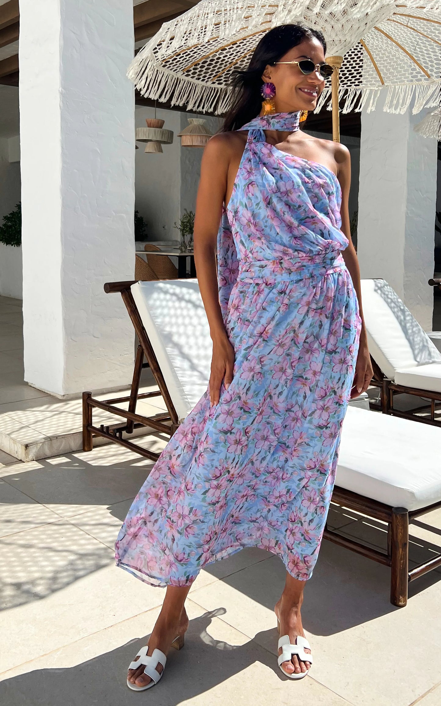  Women's blue floral maxi dress