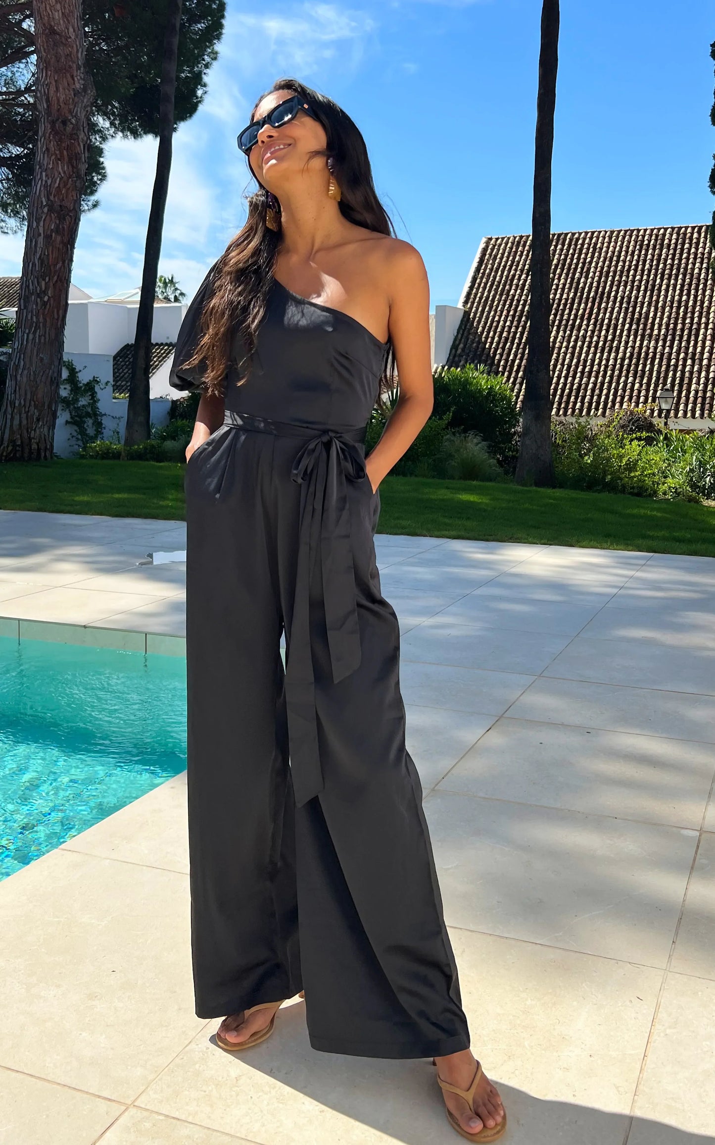 Black dresses for parties 