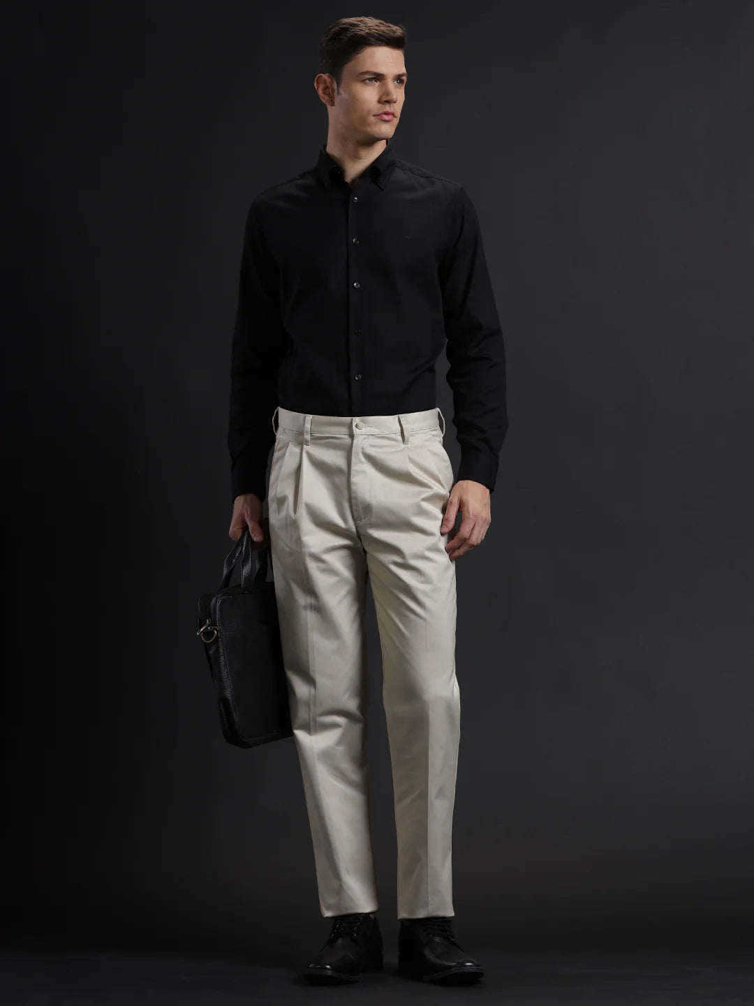 Mens Regular Fit Solid Black Casual Cotton Shirt