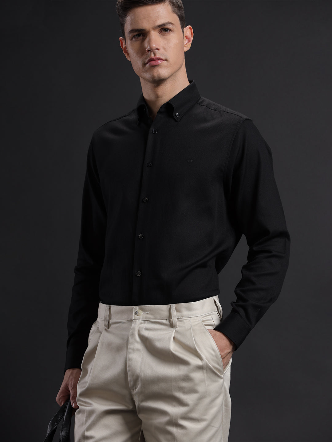 Aldeno Mens Regular Fit Plain Black Casual Cotton Shirt (TABLO)