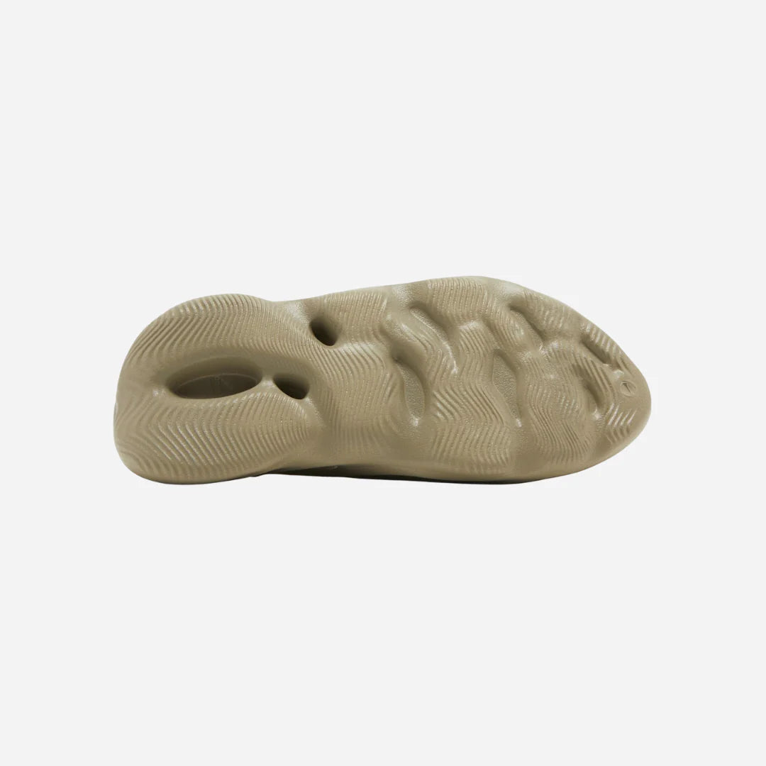 Yeezy Foam Runner "Stone Salt"
