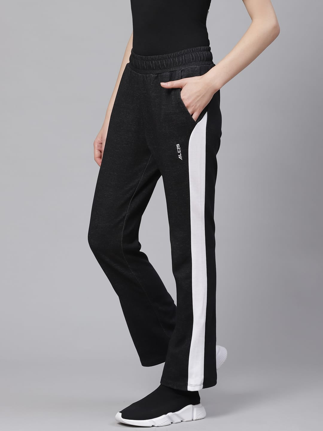 Alcis Women Black Solid Track Pants