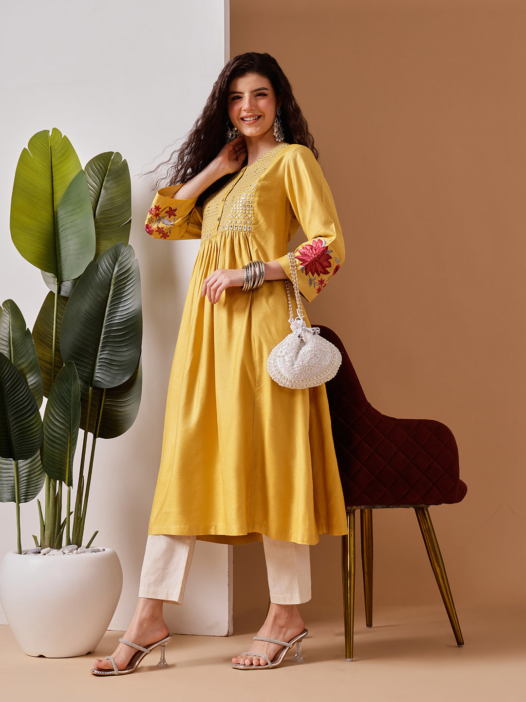 Barara Women's Mustard Yellow Kurti
