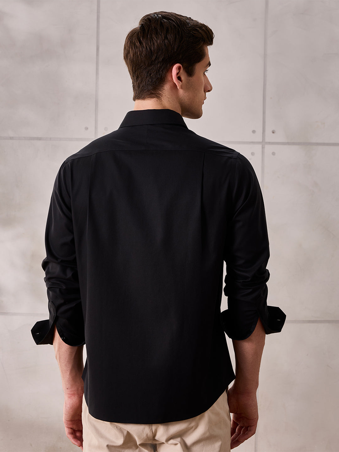 Black Regular Fit Solid Formal Cotton Non-Iron Shirt for Men (NOPIE)