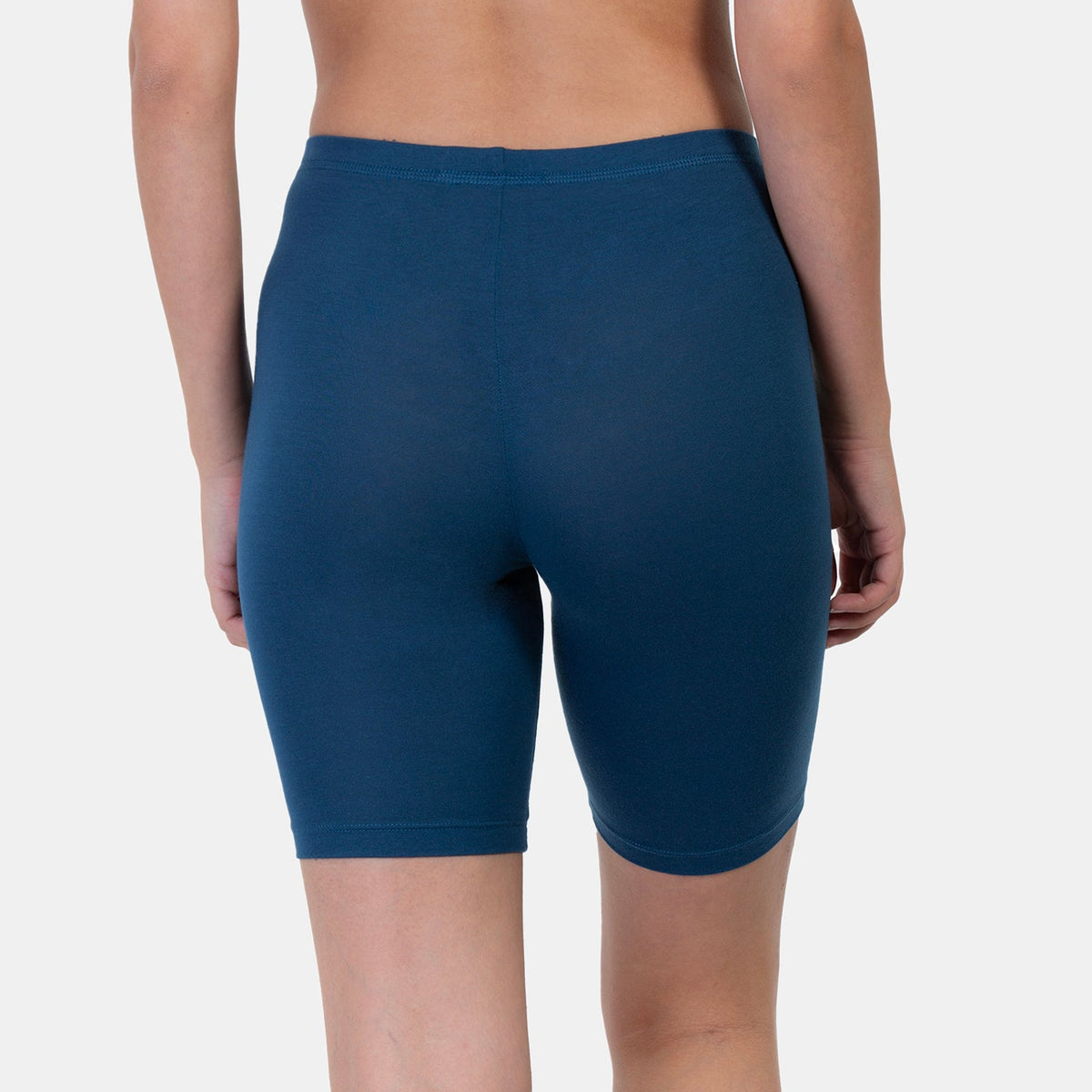 Envie Hugged Fit Thigh Length Cycling Shorts