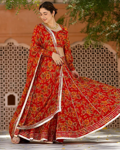 YUKTI FLORAL LEHENGHA SET