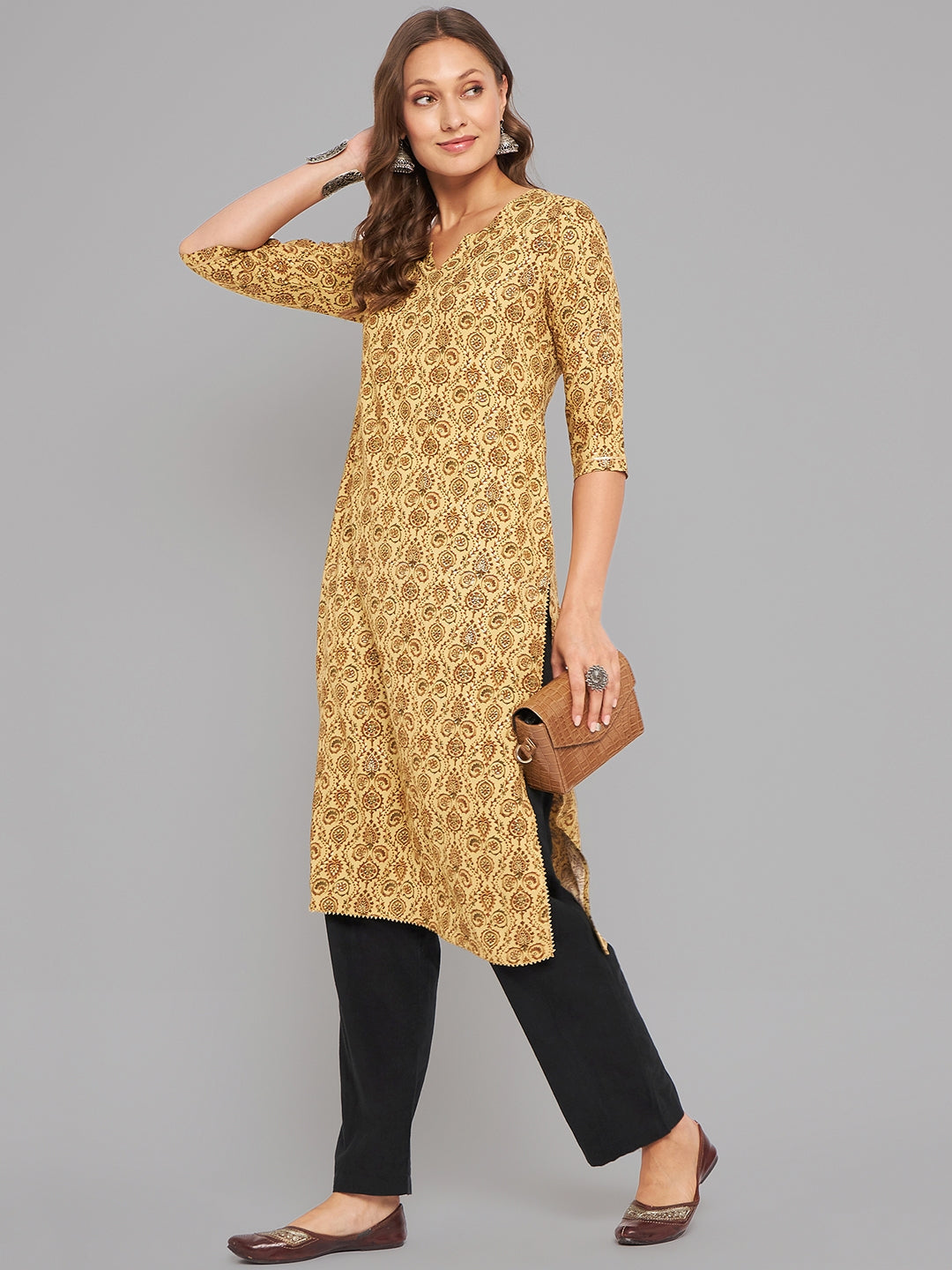 Women Mustard Kurta With Lace