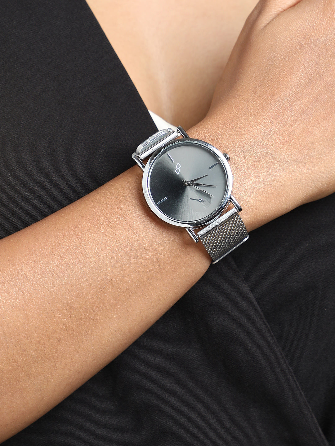 Solid Round Watch - Silver