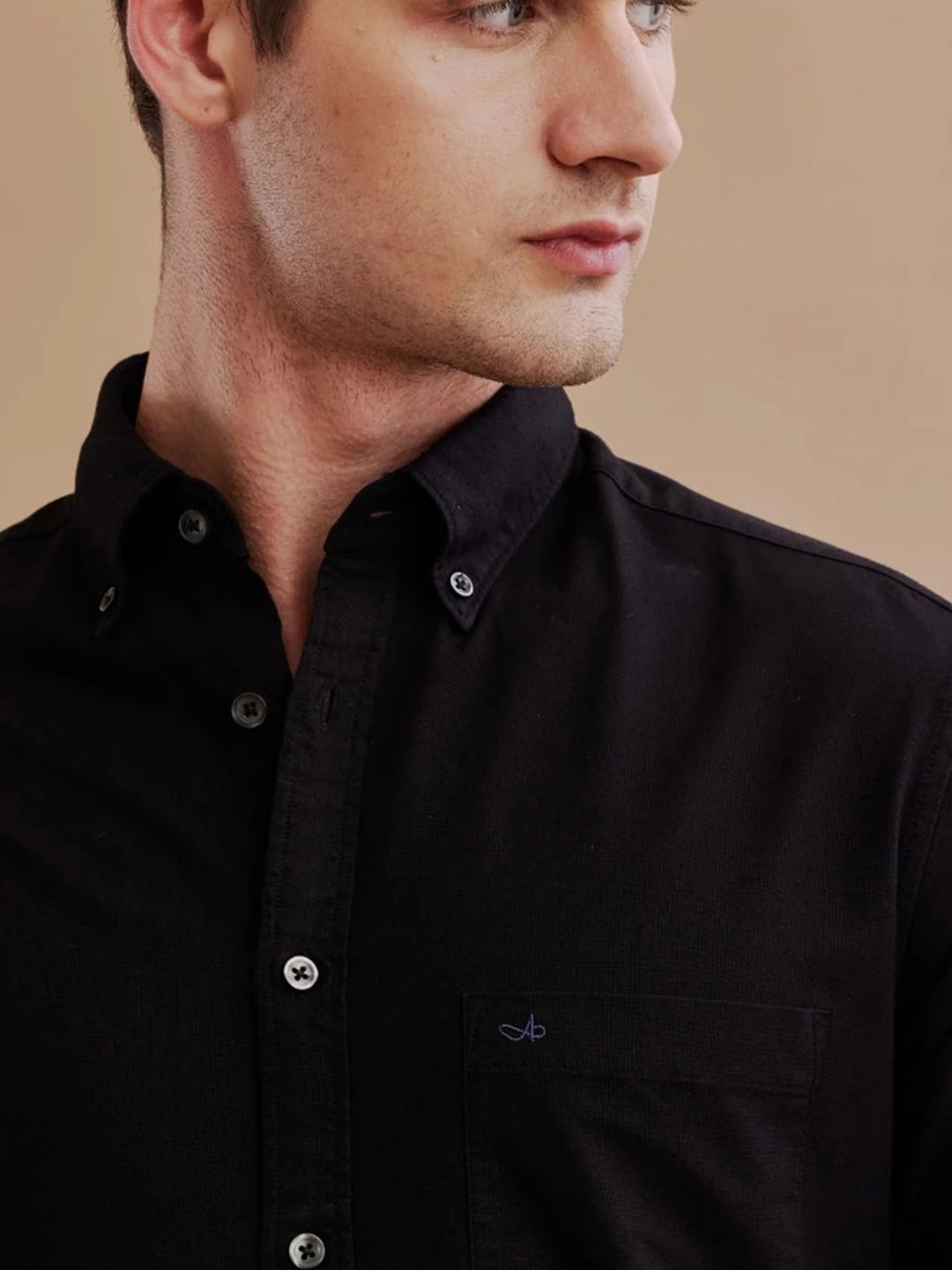 Aldeno Men Solid Casual Black Shirt