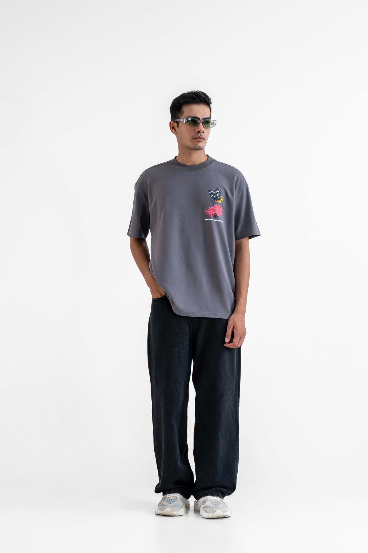 Cruel Grey Oversized Printed T-Shirt Main Character