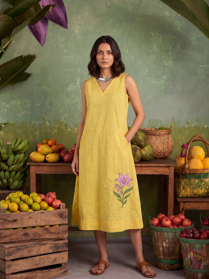 SAFFRON PETAL MIDI