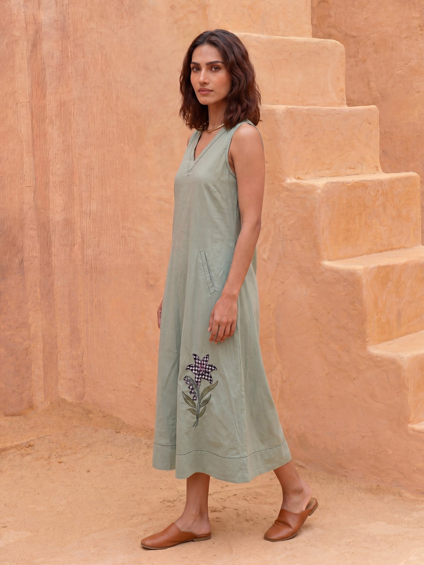 SAGE PETAL MIDI