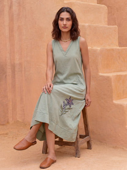 SAGE PETAL MIDI