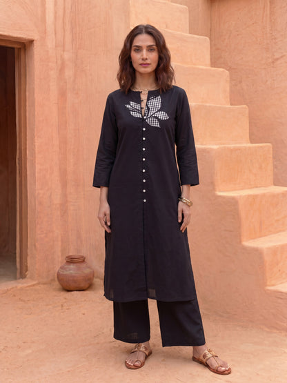 THE SHADOW CHECKMATE KURTA SET