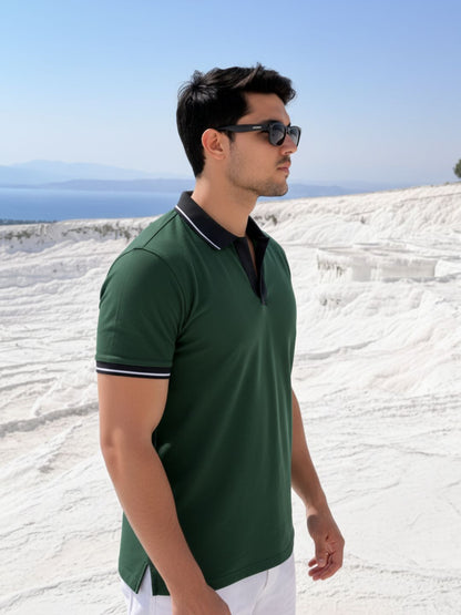 Men Solid Bottle Green Polo Collar Regular Fit Half Sleeve Cotton T-Shirt