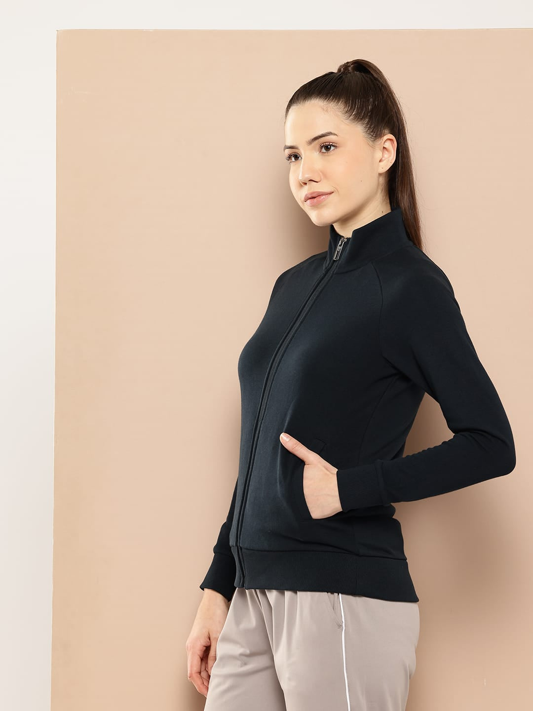 EASEWEAR ALL-DAY JACKET