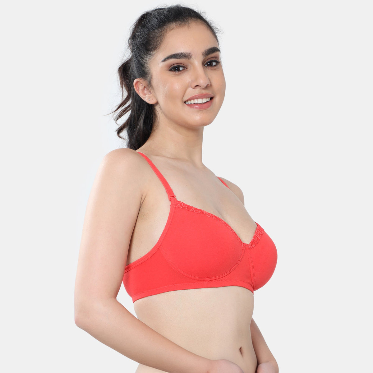 Envie Padded Non-Wired 3/4th Coverage T-Shirt Lace Bra