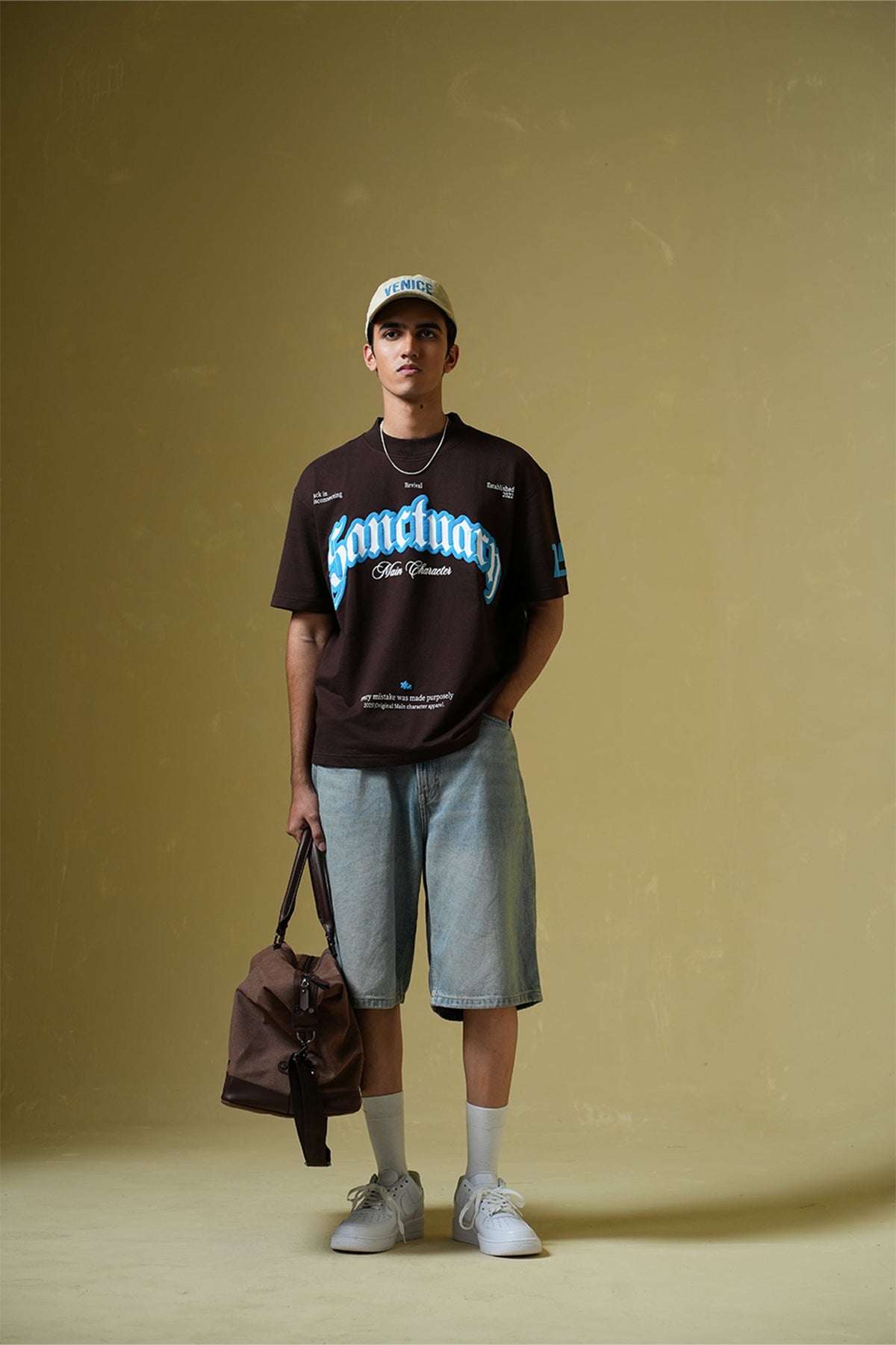 Sanctuary Printed Brown Oversized T-Shirt Main Character