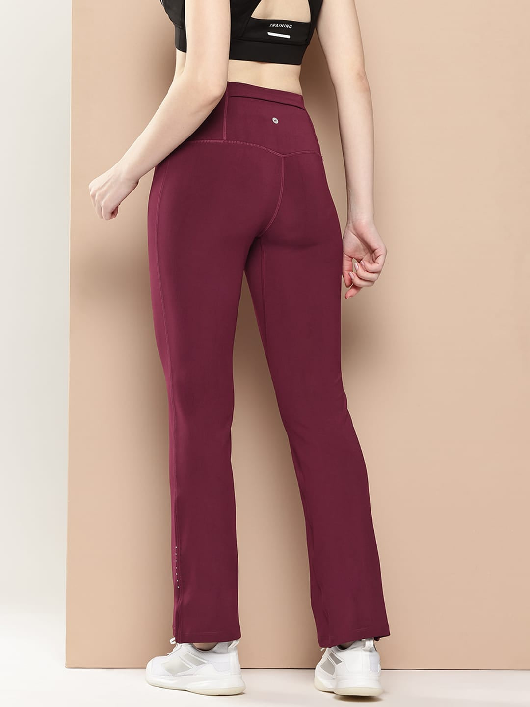Axis Flare Pant