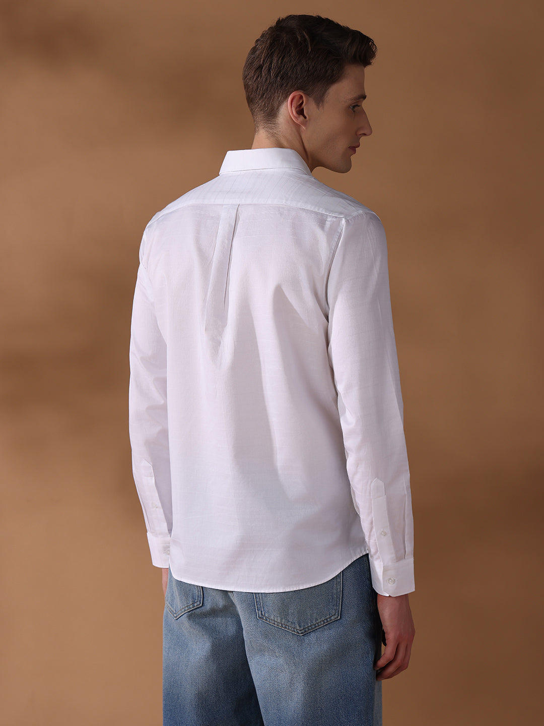 White Regular Fit Stripes Formal Shirt for Men (LOTH)