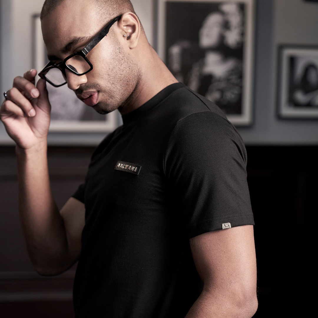 Signature Black T Shirt Aachari