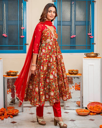 Red Floral-Charm Suit Set