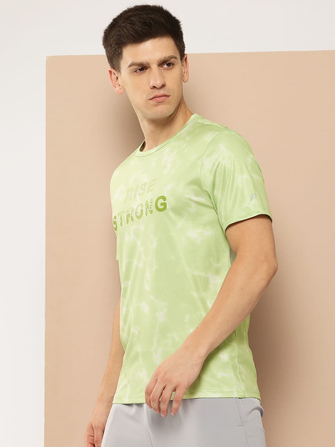 RISE STRONG TEE