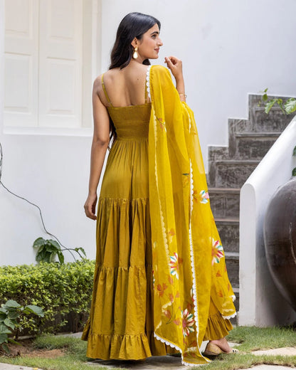 Gauri Suit Set