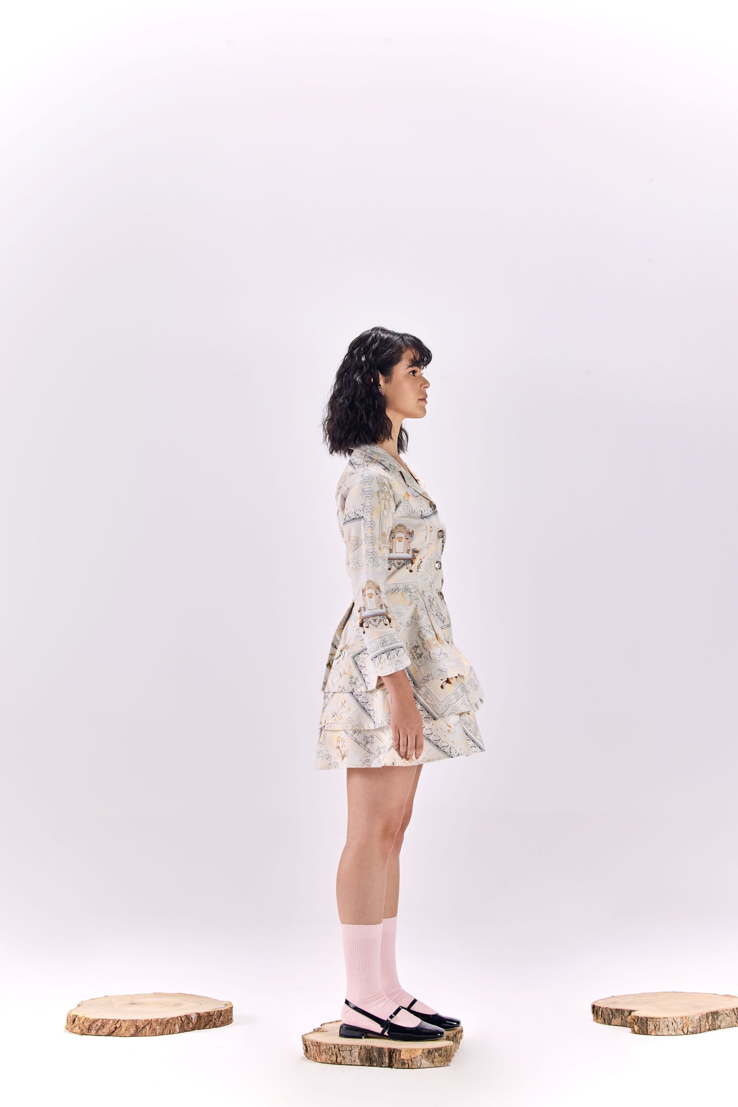 Button-Up Renaissance King Print Short Dress