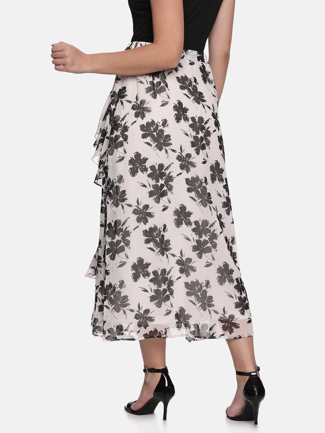IS.U Floral Off White Skirt and Top Co-ord set
