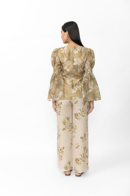 Rumi Pant